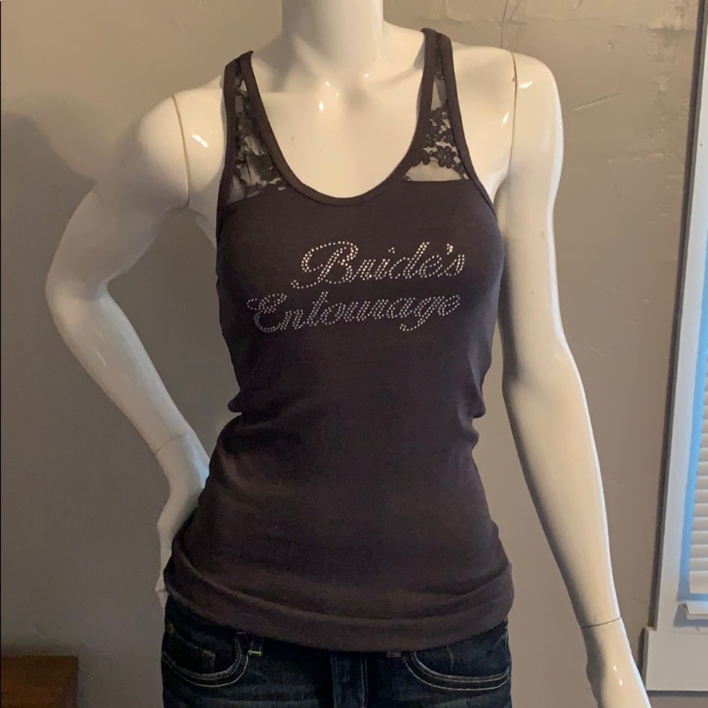 🌻 3 for $18 🌻 Bride’s Entourage tank
